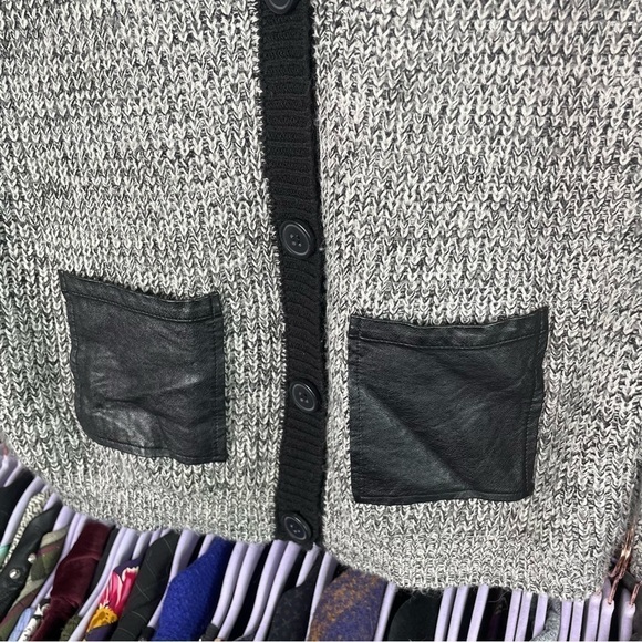 Sparkle & Fade Oversized Gray & Black Cardigan Sweater - Picture 2 of 6